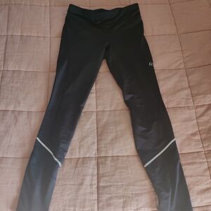 Black Athletic Leggings with Reflective Stripes For Cycling!